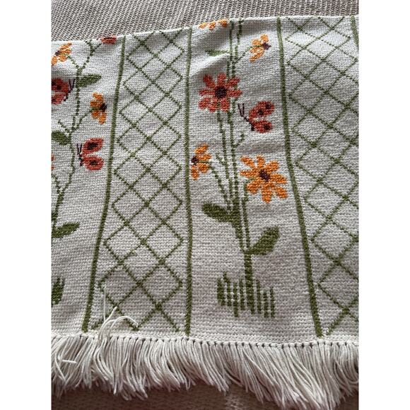 Vintage Floral Afghan Blanket Hand Knit Crochet Embroidered 46" x 68" - Picture 6 of 7
